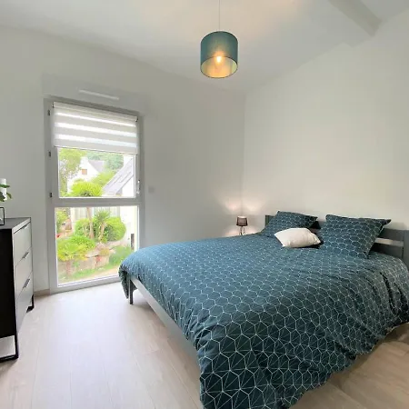 Appartement Neuf Avec Balcon, Proche Du Port De - Fr-1-368-392