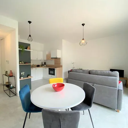 Neuf Avec Balcon, Proche Du Port De - Fr-1-368-392 Apartment Perros-Guirec